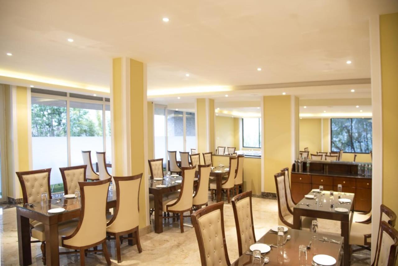 The North Star Hotel กังต็อก ภายนอก รูปภาพ